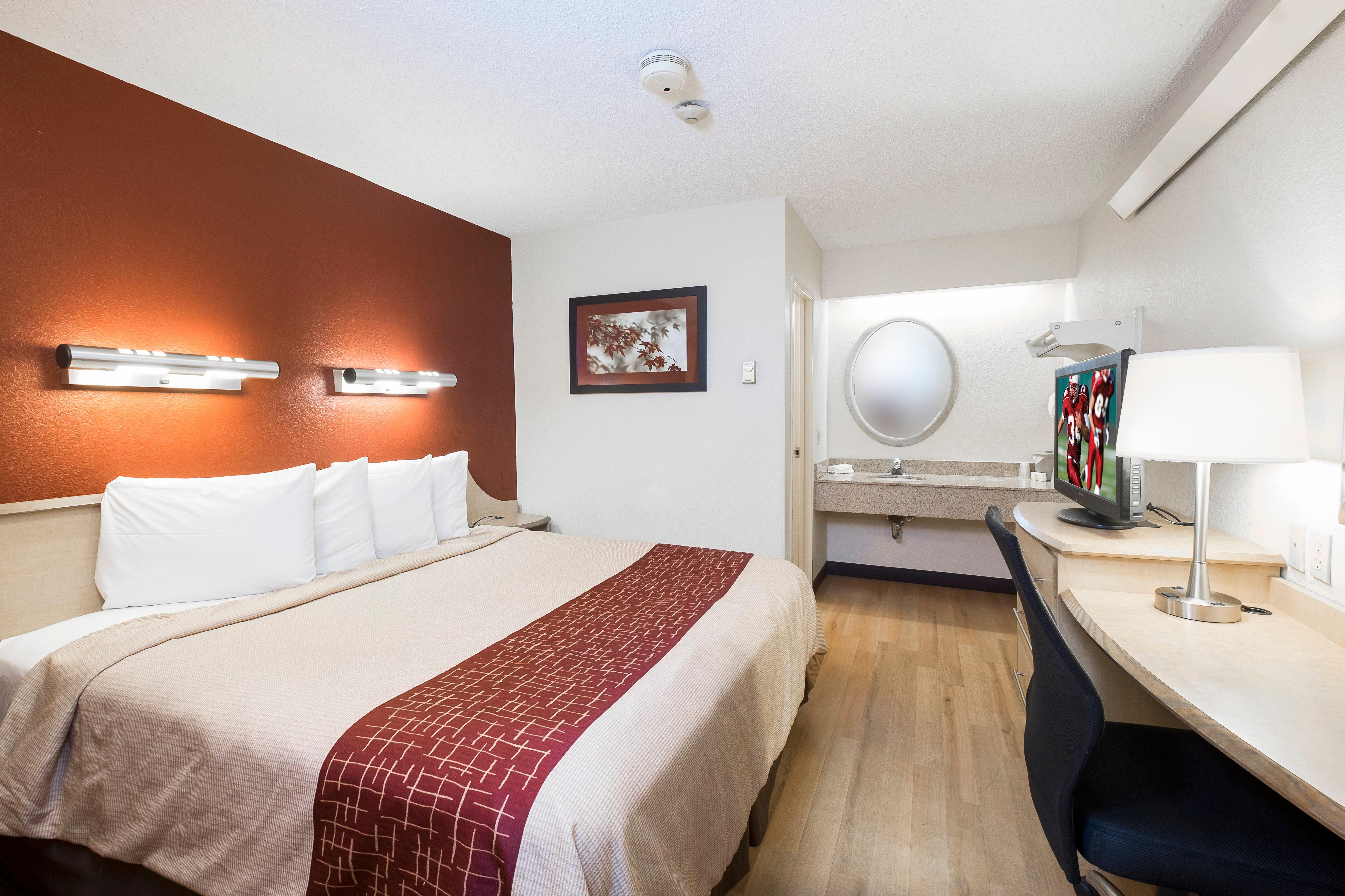 Red Roof Inn אלקהארט מראה חיצוני תמונה