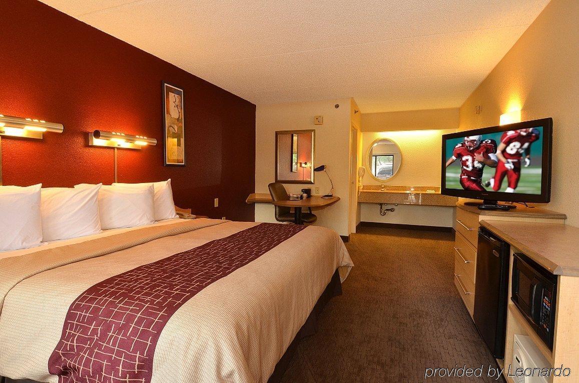 Red Roof Inn אלקהארט מראה חיצוני תמונה