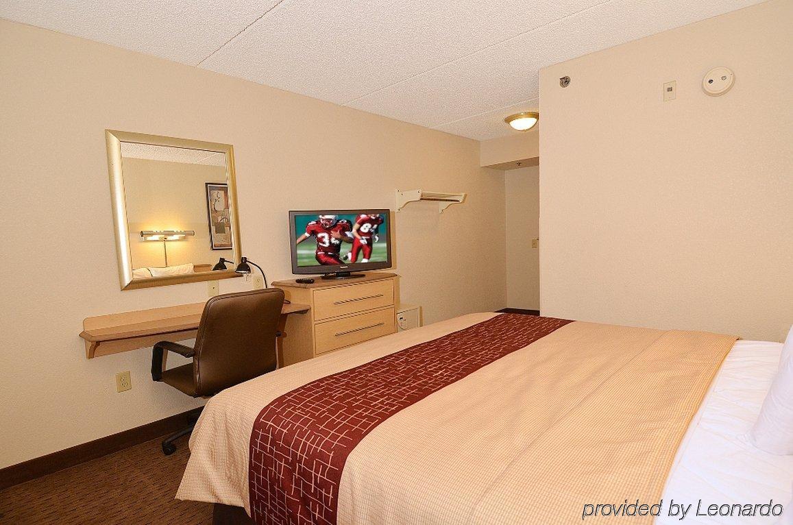 Red Roof Inn אלקהארט מראה חיצוני תמונה