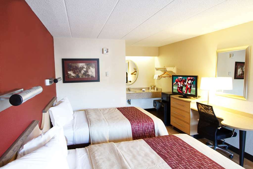 Red Roof Inn אלקהארט חדר תמונה